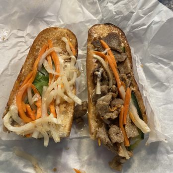 San Carlos Chuck's Donuts - It looks like a Bahn Mi but in no way has any taste like it. 4/28/24 - Donuts Near Me - San Carlos, California San Carlos Chuck's Donuts - It looks like a Bahn Mi but in no way has any taste like it. 4/28/24 - Donuts Near Me - San Carlos, California