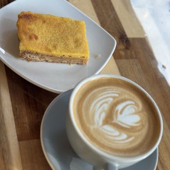 Shoreline Cafe - Cafes Near Me - Honolulu, Hawaii