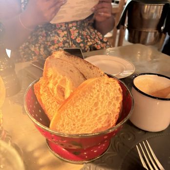 Pane e Vino - Italian Near Me - Miami Beach, Florida