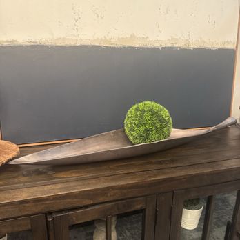 House of J - Leaf bowl decor - Furniture Stores Near Me - Omaha, Nebraska House of J - Leaf bowl decor - Furniture Stores Near Me - Omaha, Nebraska