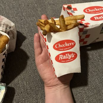 Rally's - Burgers Near Me - Tempe, Arizona