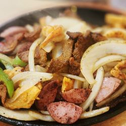 Taqueria Guerrero - PARRILADA MAXTA