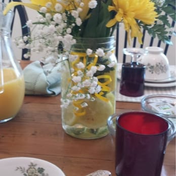 Morning Glory Bed & Breakfast - Brunch - Hotels Near Me - Salem, Massachusetts