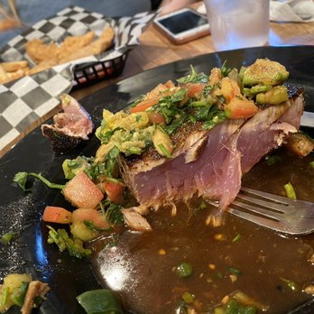 Angelo's Restaurant & Raw Bar - Ahi tuna - Italian Near Me - Montross, Virginia
