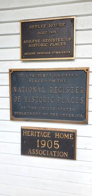 Seelye Mansion by null