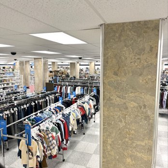 ROSS DRESS FOR LESS - Updated June 2026 - 95 Photos & 87 Reviews - 719 S Broadway, Los Angeles, California - Department Stores - Phone Number - Yelp ROSS DRESS FOR LESS - Updated June 2026 - 95 Photos & 87 Reviews - 719 S Broadway, Los Angeles, California - Department Stores - Phone Number - Yelp