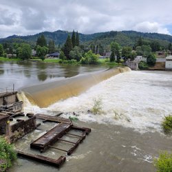 Winchester Dam and Fish Ladder