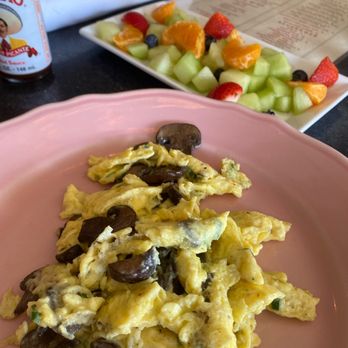 The Hobnob - Mushroom Scramble - New American Near Me - Alameda, California The Hobnob - Mushroom Scramble - New American Near Me - Alameda, California