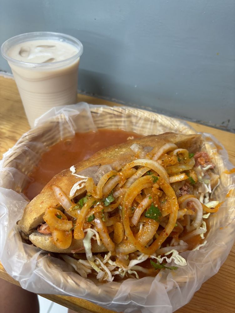 Tortas Toño