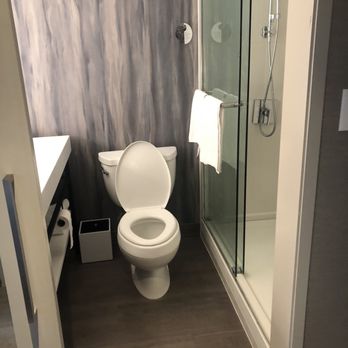 Marriott Knoxville Downtown - SMALL bathroom.. - Hotels Near Me - Knoxville, Tennessee Marriott Knoxville Downtown - SMALL bathroom.. - Hotels Near Me - Knoxville, Tennessee