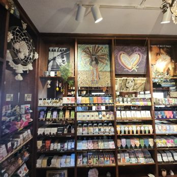 Choquiero Chocolate - Chocolate Bars & Decor - Chocolatiers & Shops Near Me - Nevada City, California Choquiero Chocolate - Chocolate Bars & Decor - Chocolatiers & Shops Near Me - Nevada City, California