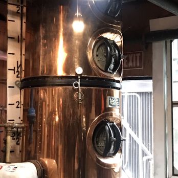 Maker's Mark Distillery - Tours Near Me - Loretto, Kentucky