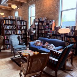 Eat My Words Bookstore - Seating