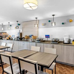 Best Western Doswell Hotel - Breakfast Area