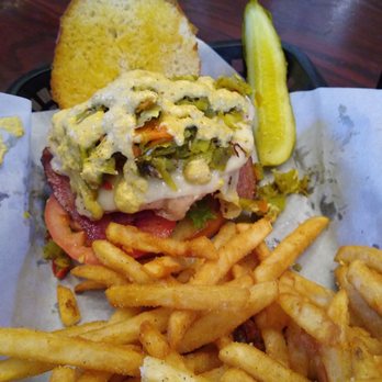 Quarter Celtic Brewpub - Grilled chicken on a pretzel bread with green chile. - Brewpubs Near Me - Albuquerque, New Mexico