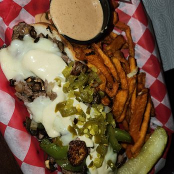 Wally's Wisconsin Tavern - Wisco cheesesteak - American Near Me - Denver, Colorado