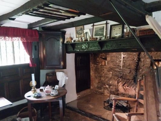 Anne Hathaway's Cottage by null