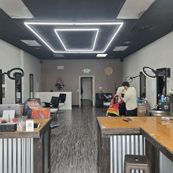 Saloon Cuts - Barbers Near Me - Broomfield, Colorado Saloon Cuts - Barbers Near Me - Broomfield, Colorado