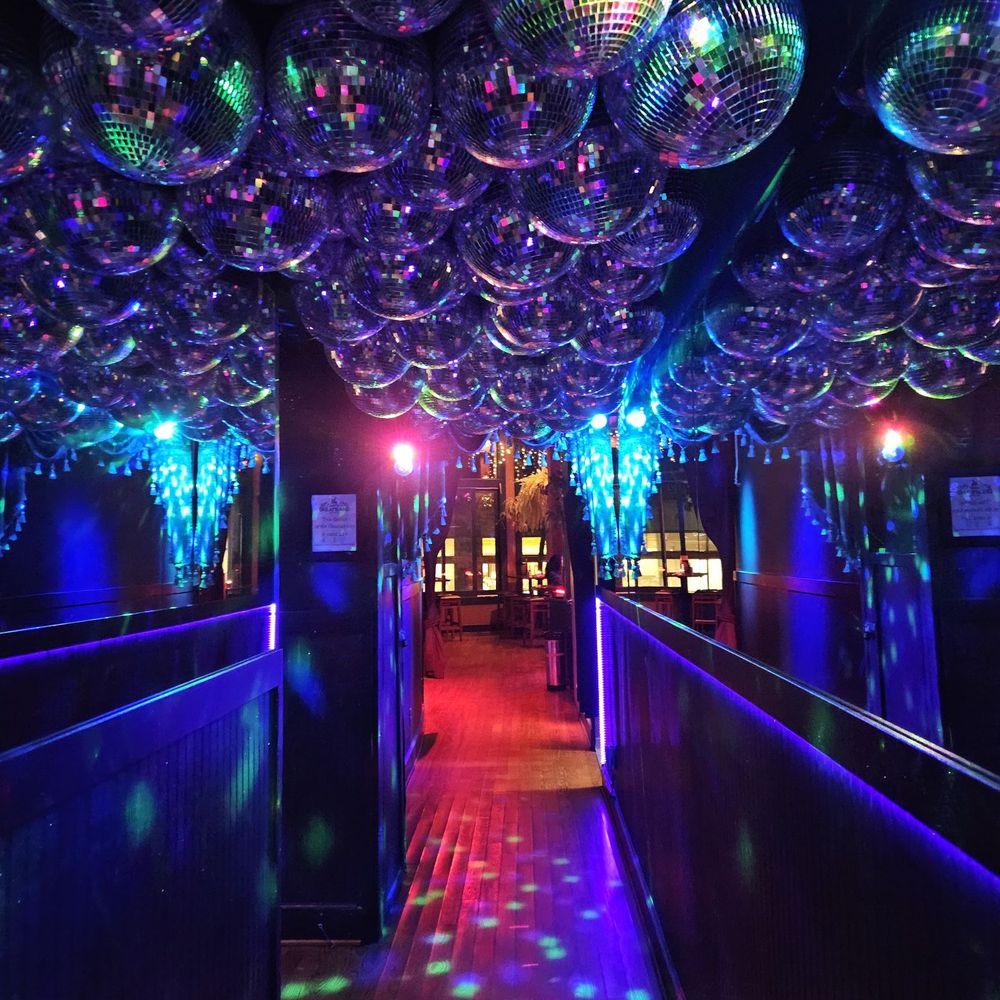 Dreamland Bar & Diner - Bathroom Hallway! - Breakfast & Brunch Near Me - Seattle, Washington Dreamland Bar & Diner - Bathroom Hallway! - Breakfast & Brunch Near Me - Seattle, Washington