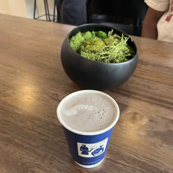 Nacha Focaccia - Black sesame latte - Bakeries Near Me - Brooklyn, New York