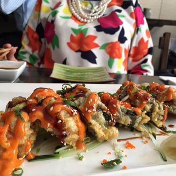 Tenzan - Melted avocado in spicy girl roll - Japanese Near Me - New York, New York Tenzan - Melted avocado in spicy girl roll - Japanese Near Me - New York, New York