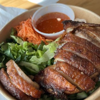 Saiga Vietnamese Eatery - Bbq chicken vermicelli - Vietnamese Near Me - Orange, California