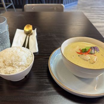 Kin Khao - Green curry - Thai Near Me - Monrovia, California