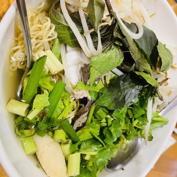 Pho 89 - 46. Hu Tieu Mi Dac Biet (Deluxe Combination Noodle Soup) - Vietnamese Near Me - Randolph, Massachusetts Pho 89 - 46. Hu Tieu Mi Dac Biet (Deluxe Combination Noodle Soup) - Vietnamese Near Me - Randolph, Massachusetts