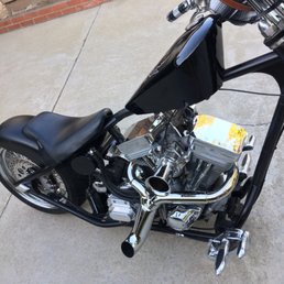 My new rocker covers and rear wheel
