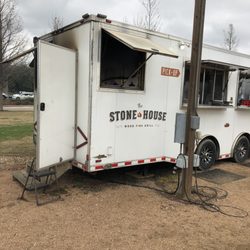 Mueller Trailer Eats