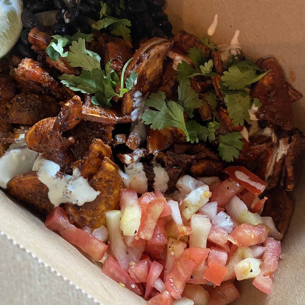 Captain Muchachos - Sweet Potato tacos as a bowl - Food Trucks Near Me Captain Muchachos - Sweet Potato tacos as a bowl - Food Trucks Near Me