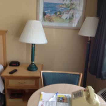 Days Inn Santa Barbara - Hotels & Travel Near Me - Santa Barbara, California Days Inn Santa Barbara - Hotels & Travel Near Me - Santa Barbara, California