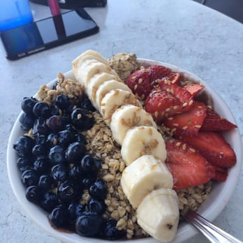 Active Culture - Bountiful Bowl (acai with Greek yogurt base) - Juice Bars & Smoothies Near Me - Laguna Beach, California Active Culture - Bountiful Bowl (acai with Greek yogurt base) - Juice Bars & Smoothies Near Me - Laguna Beach, California