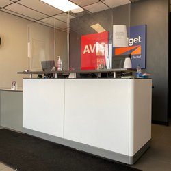 Budget Car Rental - Yep ain't nobody at the front desk, for about 5min when I walked in.