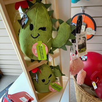 Cat and Hound Market - Pet Stores Near Me - Morris, Illinois Cat and Hound Market - Pet Stores Near Me - Morris, Illinois