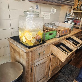 Sideboard - Lafayette - Coffee & Tea Near Me - Lafayette, California Sideboard - Lafayette - Coffee & Tea Near Me - Lafayette, California