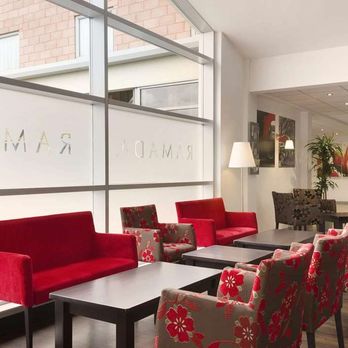 Ramada Wakefield - Lobby - Hotels Near Me - Ossett, XWY