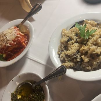 Graziano's in Hialeah - Risotto de Hongos Portobello | Polenta con Queso y Salsa de Tomate l Chimichurri - Steakhouses Near Me - Hialeah, Florida