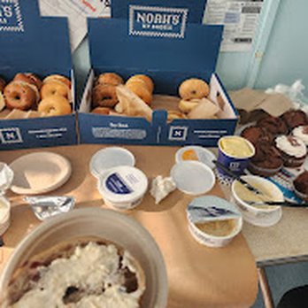 NOAH’S NY BAGELS - Updated July 2025 - 247 Photos & 337 Reviews - 250 N ...