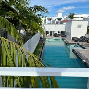 BIKINI HOSTEL - Updated November 2025 - 126 Photos & 145 Reviews - 1255