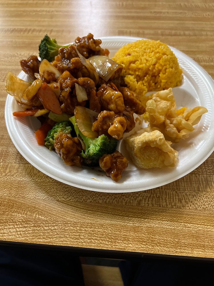 HONG KONG KITCHEN Updated September 2024 15 Photos 4030 Hickory