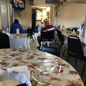 La Salvadorena - Dining area - Salvadoran Near Me - Mc Kinney, Texas