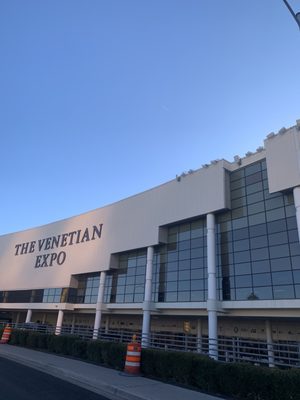 The Venetian Expo by null