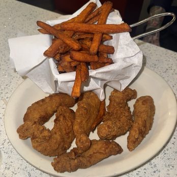 Lindenhurst Diner - Diners Near Me - Lindenhurst, New York Lindenhurst Diner - Diners Near Me - Lindenhurst, New York