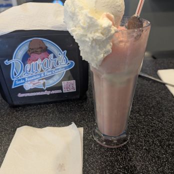 Dewar's Candy Shop - Cherry ice cream soda - Candy Stores Near Me - Bakersfield, California