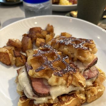 THE DEWEY POST - Updated June 2024 - 81 Photos & 50 Reviews - 1205