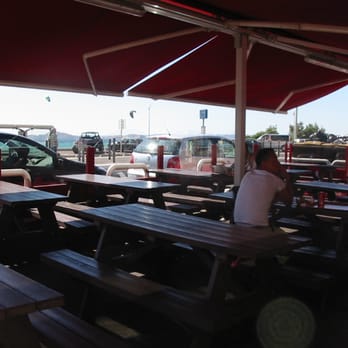 L'Authentique - terrasse authentique - Fast Food Near Me - Marseille, 13 L'Authentique - terrasse authentique - Fast Food Near Me - Marseille, 13