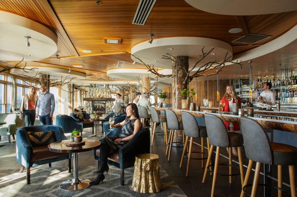 Six Seven Restaurant by null