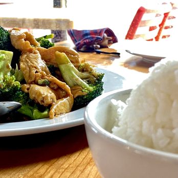 Hai - M9. Chicken with Broccoli - Chinese Near Me - Decatur, Georgia Hai - M9. Chicken with Broccoli - Chinese Near Me - Decatur, Georgia