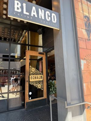 Blanco Cocina + Cantina by null